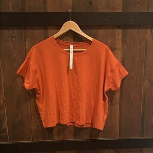 Lululemon Tee Women’s Size 12